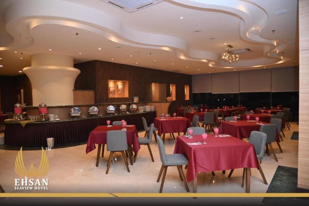 Ehsan Seaview Hotel Петалинг Джая Екстериор снимка