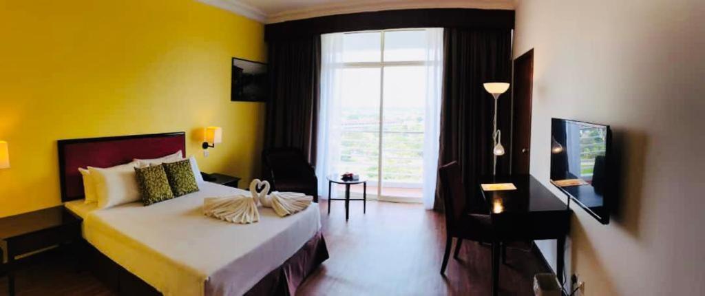 Ehsan Seaview Hotel Петалинг Джая Екстериор снимка