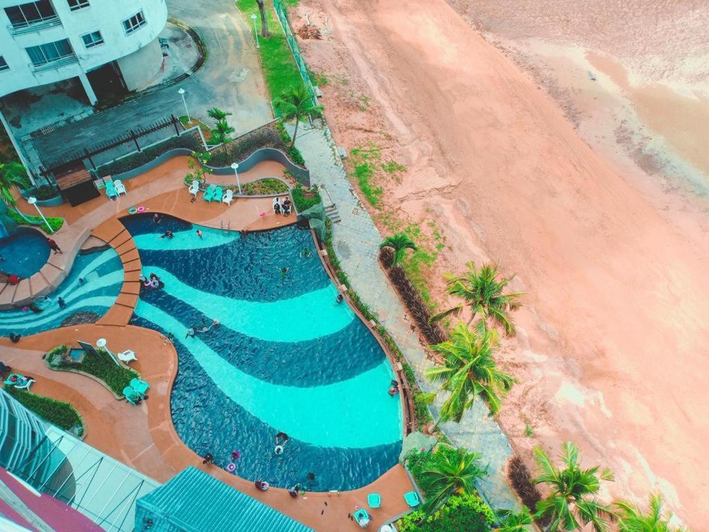 Ehsan Seaview Hotel Петалинг Джая Екстериор снимка