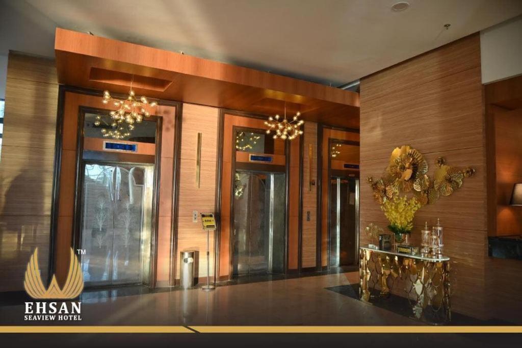 Ehsan Seaview Hotel Петалинг Джая Екстериор снимка