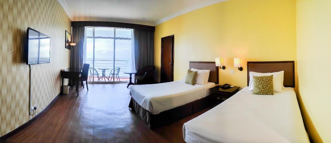 Ehsan Seaview Hotel Петалинг Джая Екстериор снимка