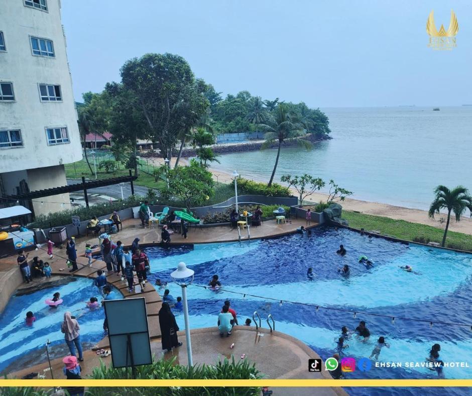 Ehsan Seaview Hotel Петалинг Джая Екстериор снимка
